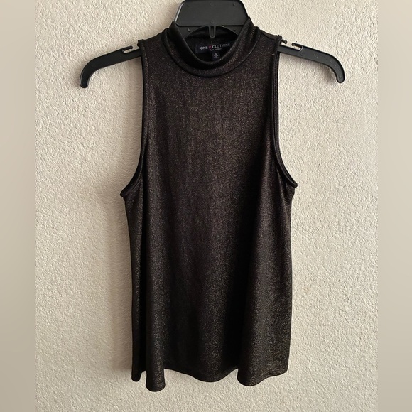 One Clothing Metallic Gold Mock Neck Swing Tank S - Picture 2 of 11